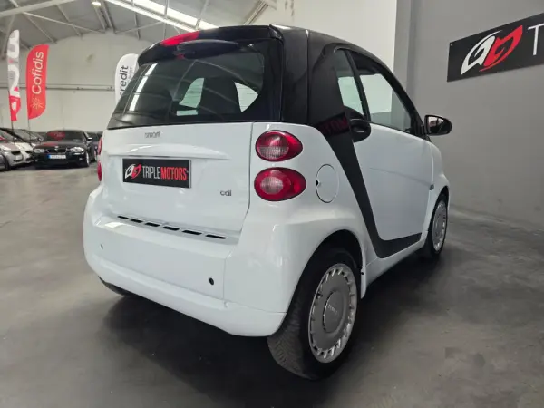 Smart ForTwo Coupé 0.8 cdi Pure 45 8