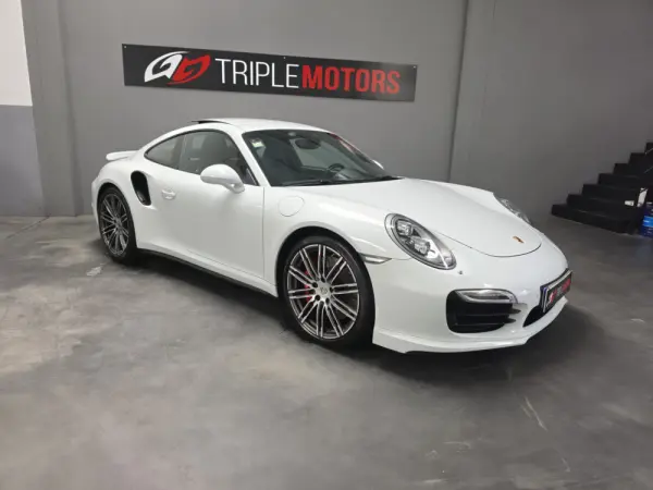 Porsche 911 (991) Turbo PDK 21