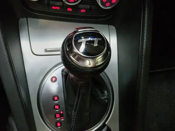 Audi TT Coupé 2.0 TDI ultra quattro S tronic 34