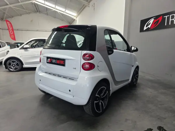 Smart ForTwo Coupé 0.8 cdi Passion 54 Softouch 5