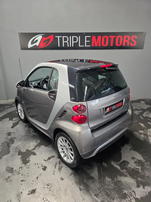 Smart ForTwo Coupé 1.0 Passion 71 Aut. 11