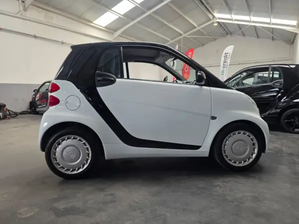 Smart ForTwo Coupé 0.8 cdi Pure 45 4