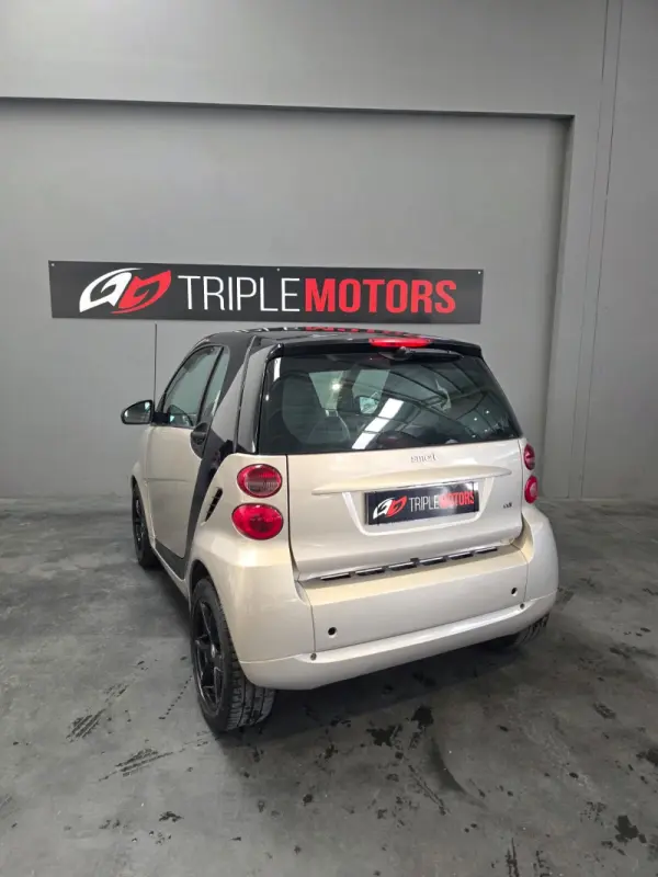 Smart ForTwo Coupé 0.8 cdi Passion 45 4