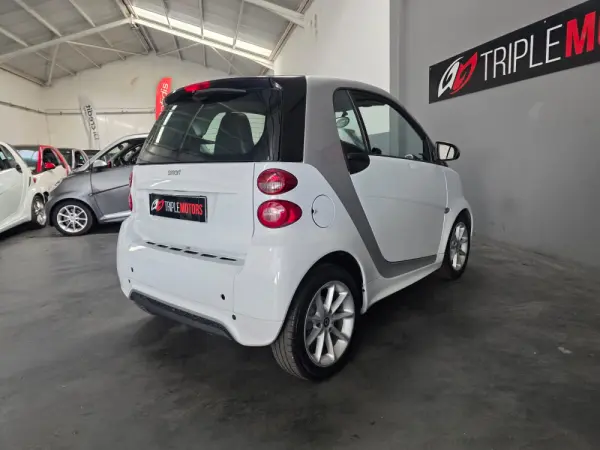Smart ForTwo Coupé 1.0 mhd Passion 71 12
