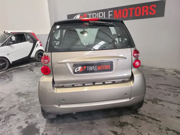 Smart ForTwo Coupé 0.8 cdi Passion 54 18