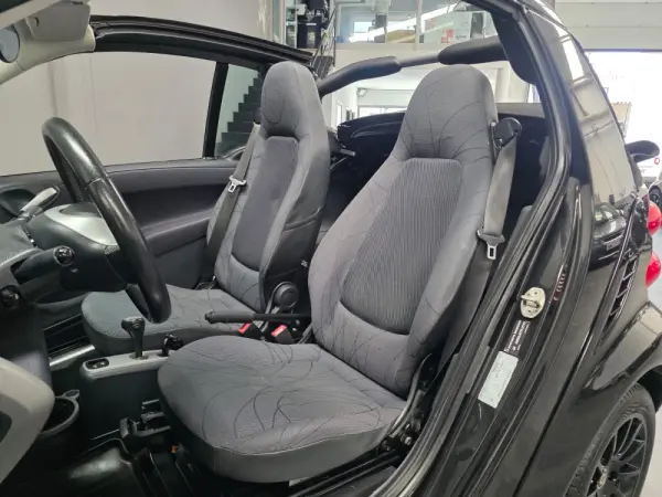 Smart Fortwo Cabrio 0.8 cdi Passion 54 6