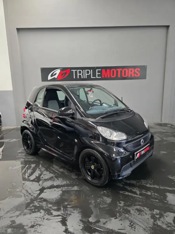 Smart ForTwo Coupé 0.8 cdi Pure 54 6
