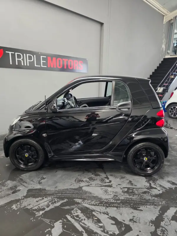 Smart ForTwo Coupé 0.8 cdi Pure 54 10
