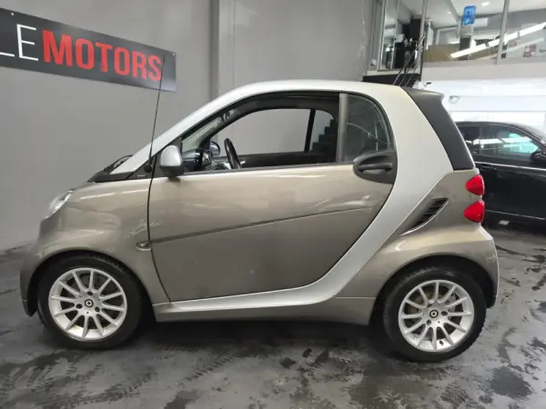 Smart ForTwo Coupé 0.8 cdi Passion 54 21