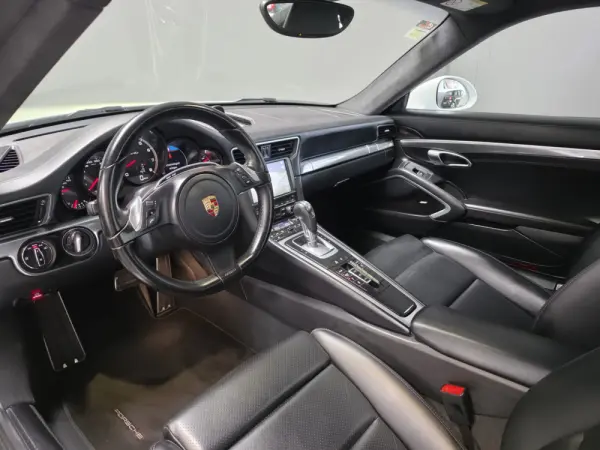 Porsche 911 (991) Turbo PDK 37