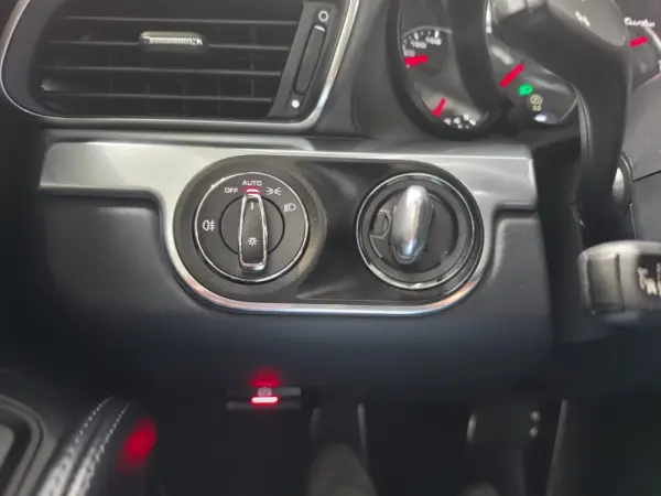 Porsche 911 (991) Turbo PDK 23