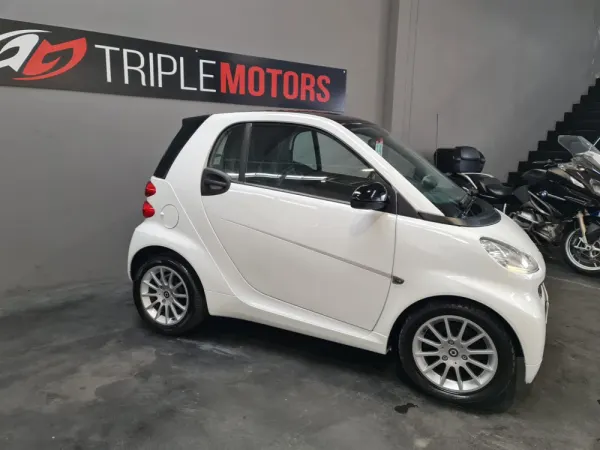 Smart ForTwo Coupé 0.8 cdi Passion 45 10