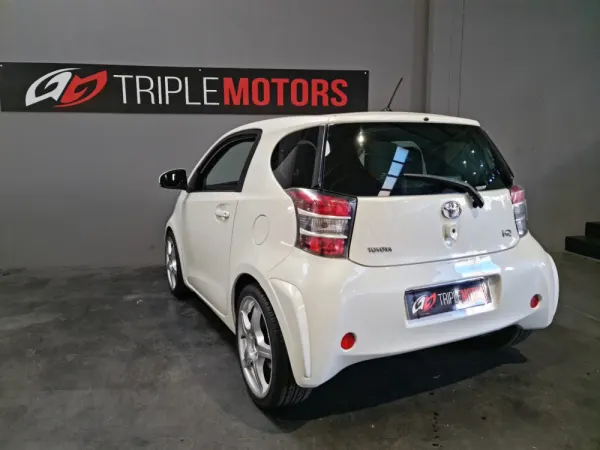 Toyota iQ 1.4 D-4D 24