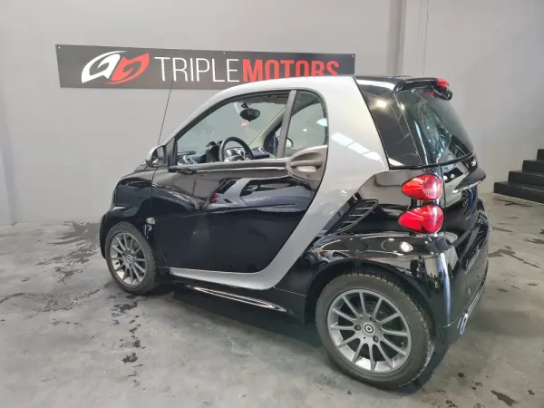 Smart ForTwo Coupé 1.0 mhd Passion 71 16