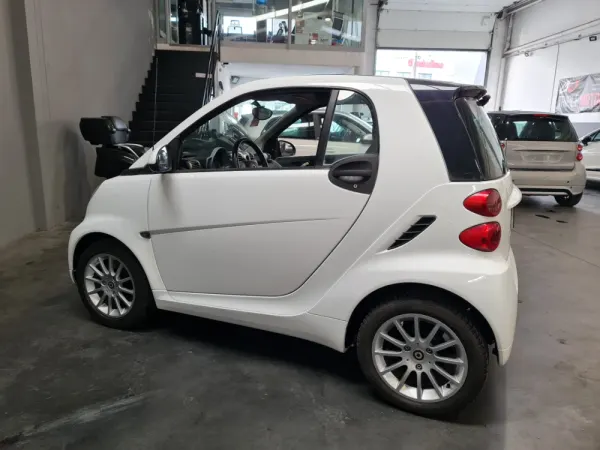 Smart ForTwo Coupé 0.8 cdi Passion 45 10