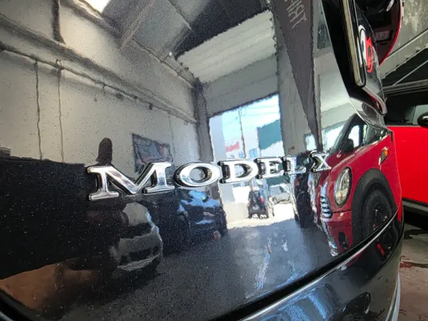 Tesla Model X P100D 11