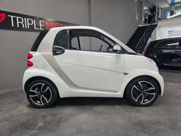 Smart ForTwo Coupé 0.8 cdi Passion 54 Softouch 3