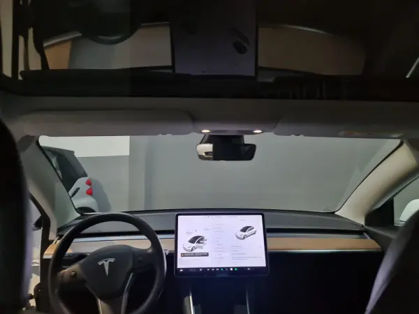 Tesla Model 3 Standard Range Plus RWD 19