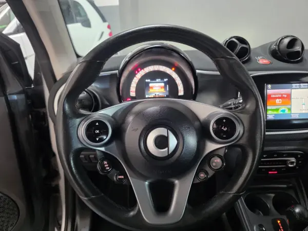 Smart ForTwo Coupé 1.0 Passion 71 Aut. 13