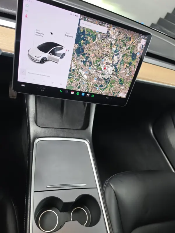 Tesla Model 3 Standard Range Plus RWD 24