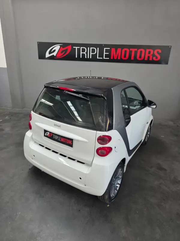 Smart ForTwo Coupé 0.8 cdi Passion 54 3
