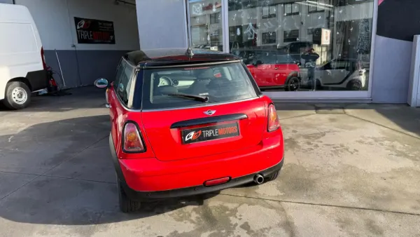 MINI 3 Portas Cooper D 2