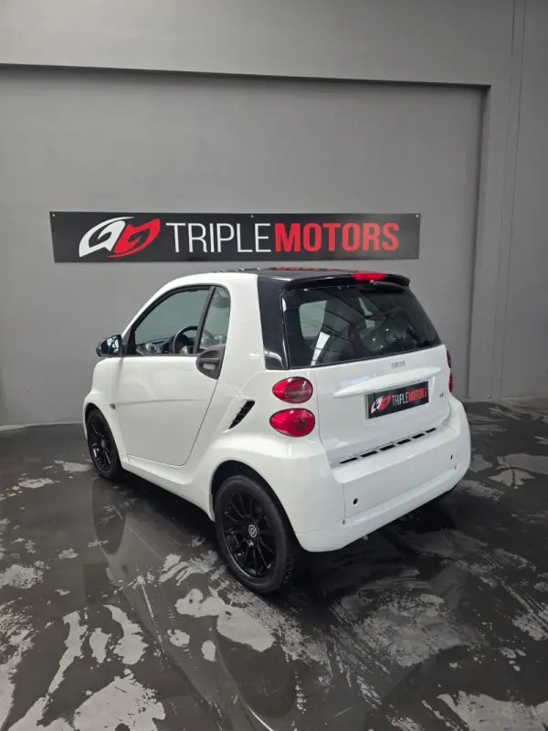 Smart ForTwo Coupé 0.8 cdi Passion 54 4