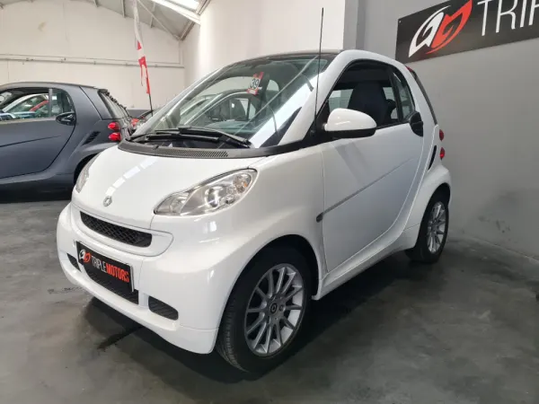 Smart ForTwo Coupé 0.8 cdi Passion 45 16