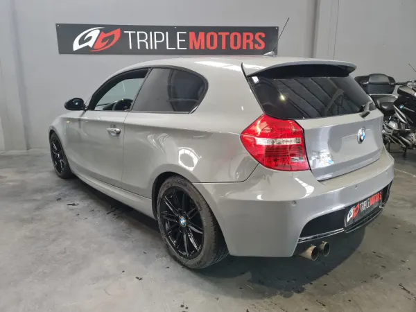 BMW 118 d Pack M 5