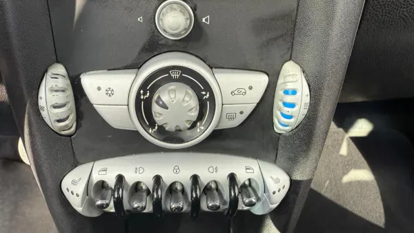 MINI 3 Portas Cooper D 13