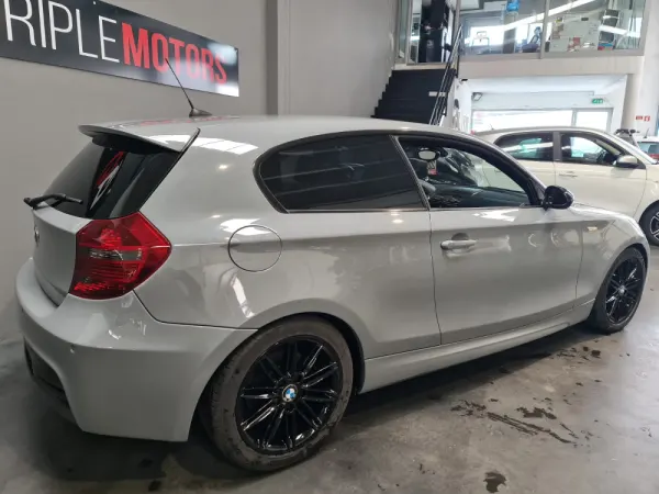 BMW 118 d Pack M 16