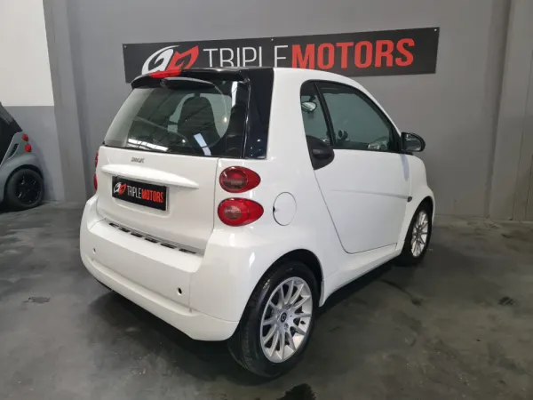 Smart ForTwo Coupé 0.8 cdi Passion 45 4