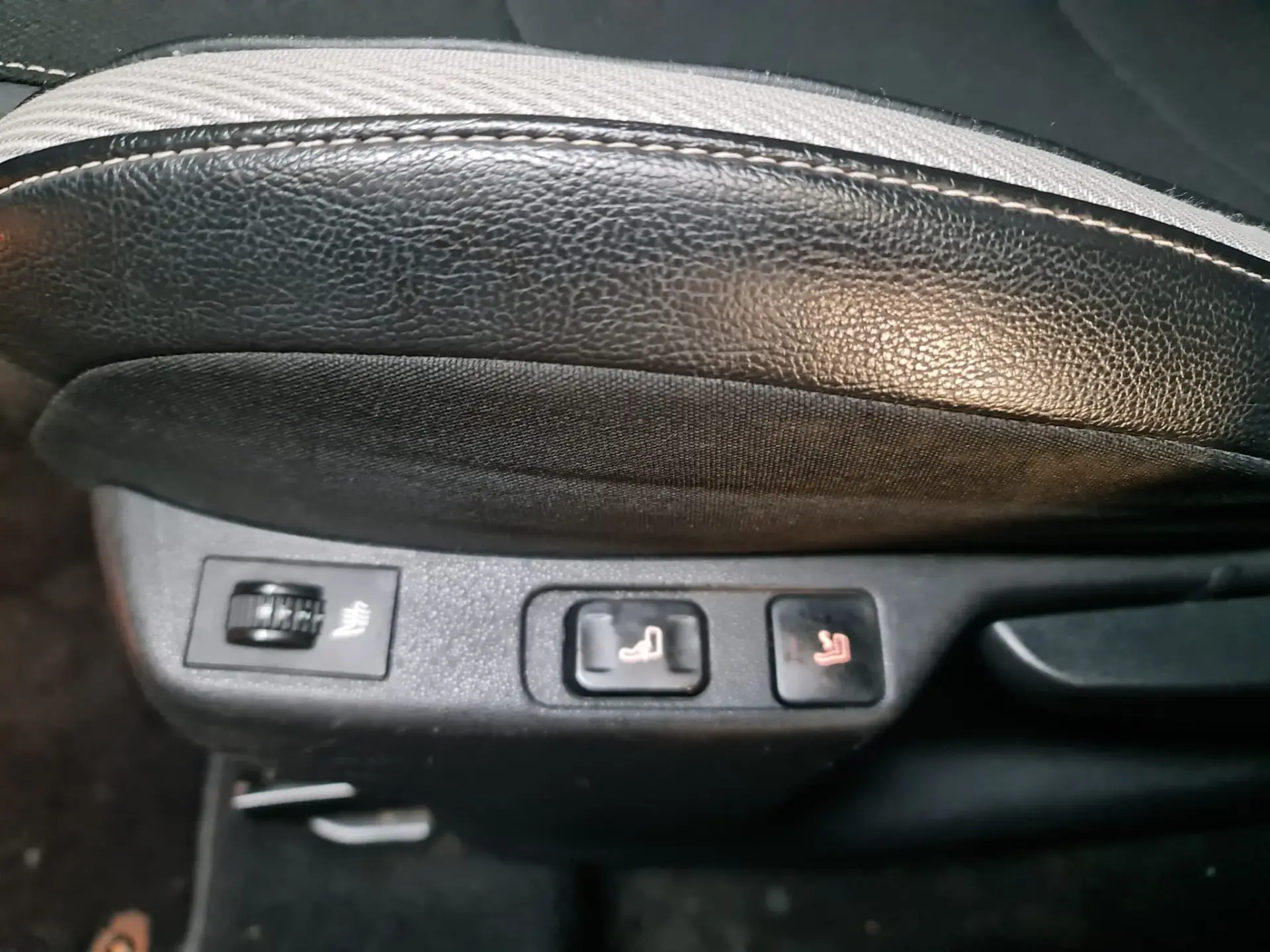 Citroën DS4 1.6 BlueHDi Chic 3