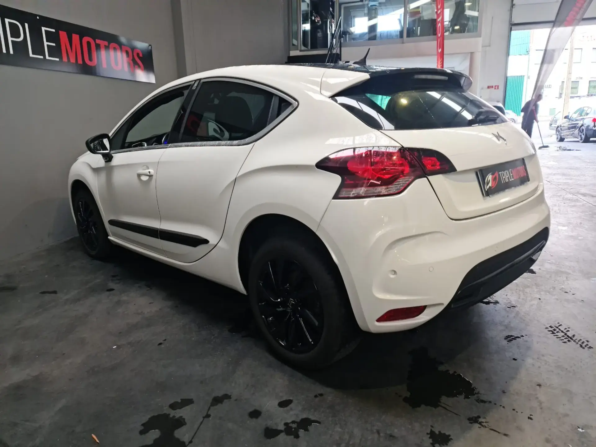 Citroën DS4 1.6 BlueHDi Chic 12