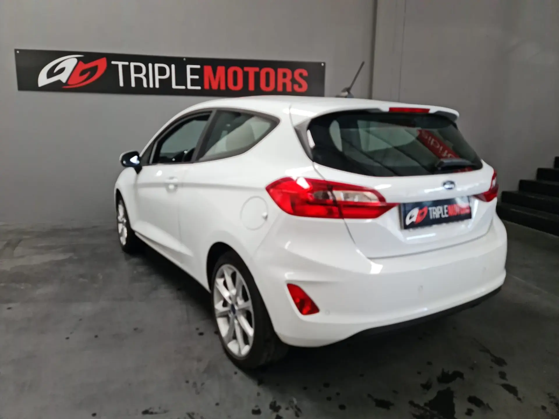 Ford Fiesta 1.1 Ti-VCT Limited Edition 8