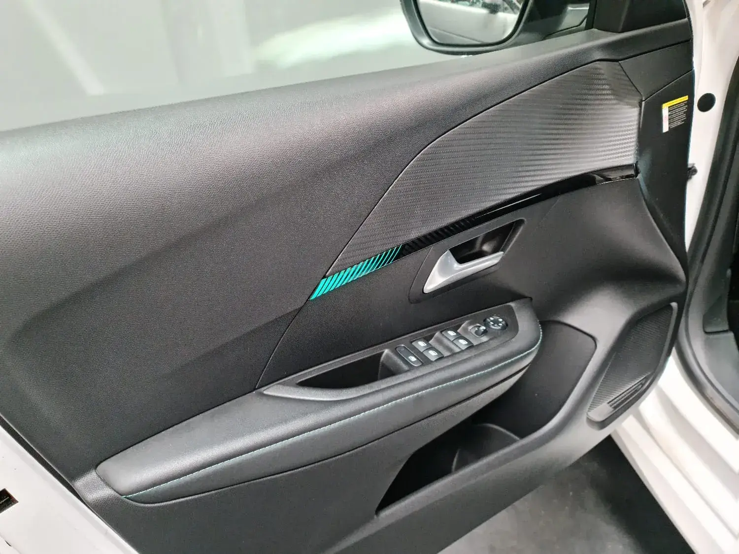 Peugeot 208 1.5 BlueHDi Allure 4