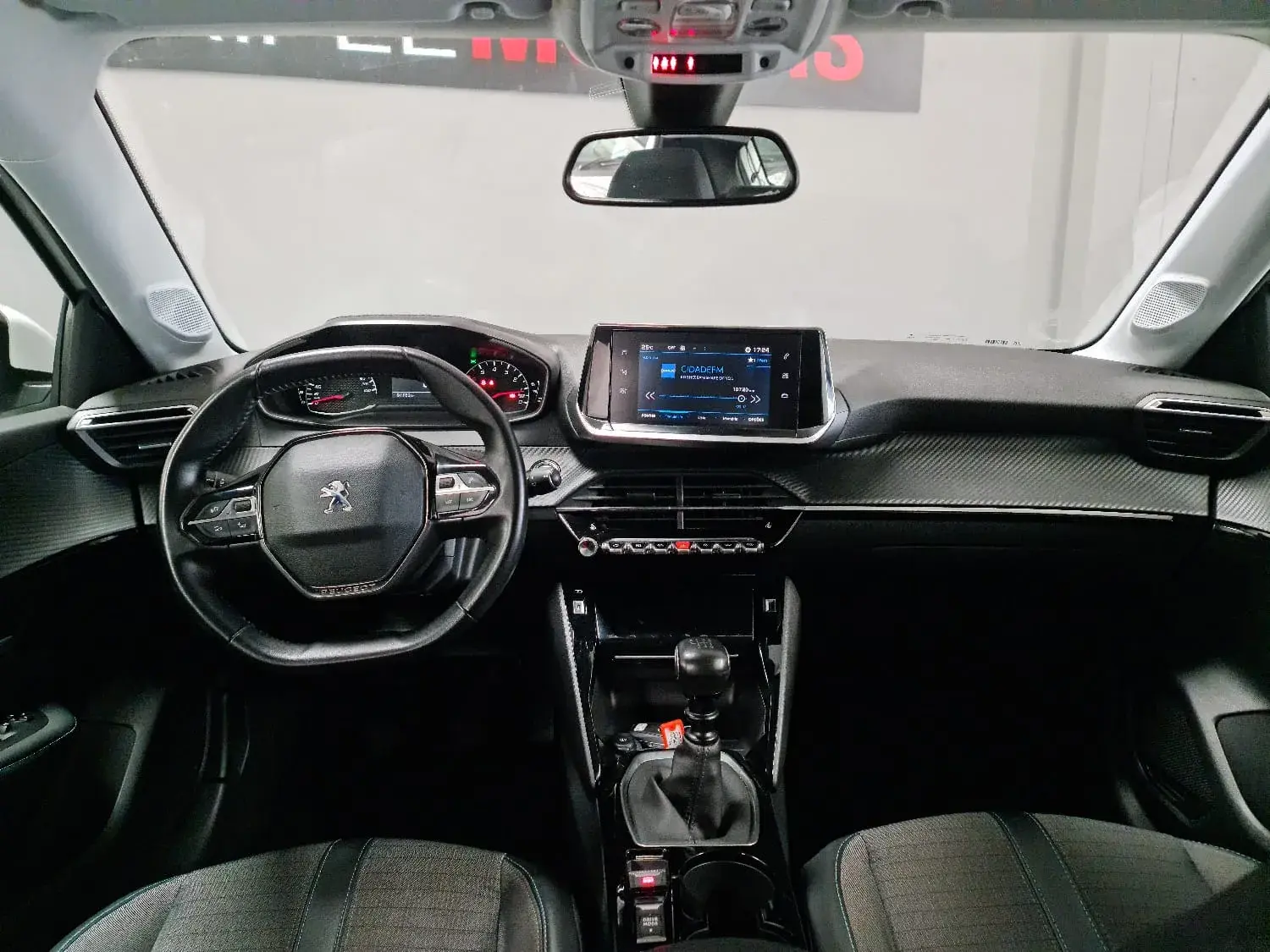 Peugeot 208 1.5 BlueHDi Allure 6