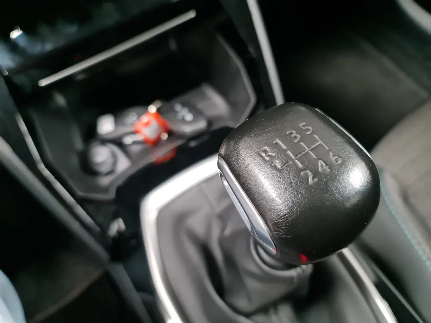 Peugeot 208 1.5 BlueHDi Allure 13