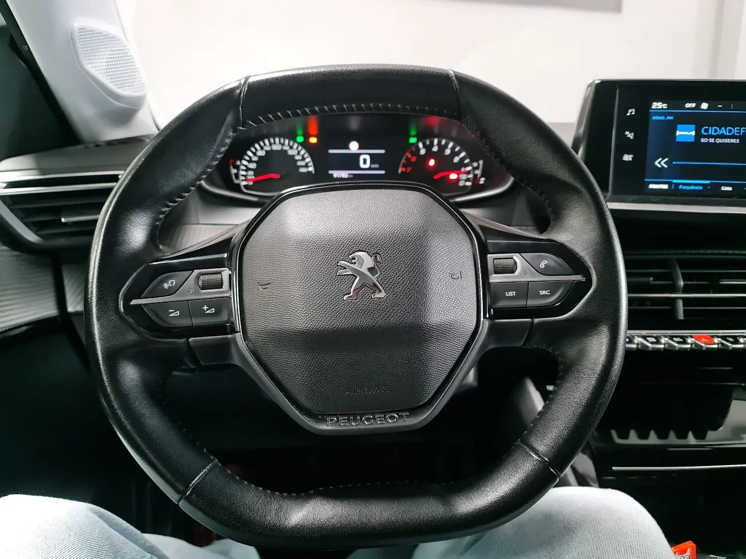 Peugeot 208 1.5 BlueHDi Allure 19