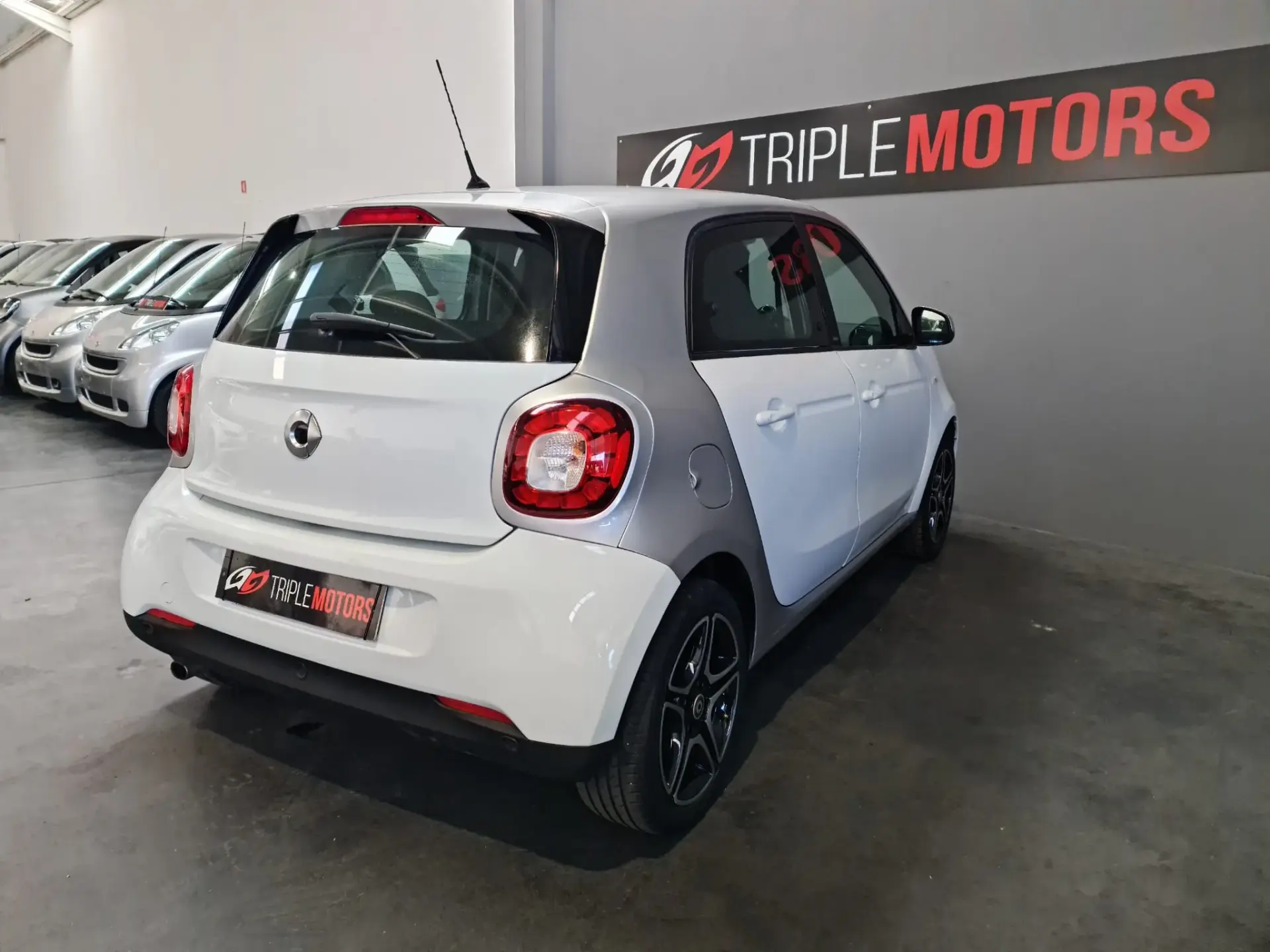 Smart ForFour passion 19