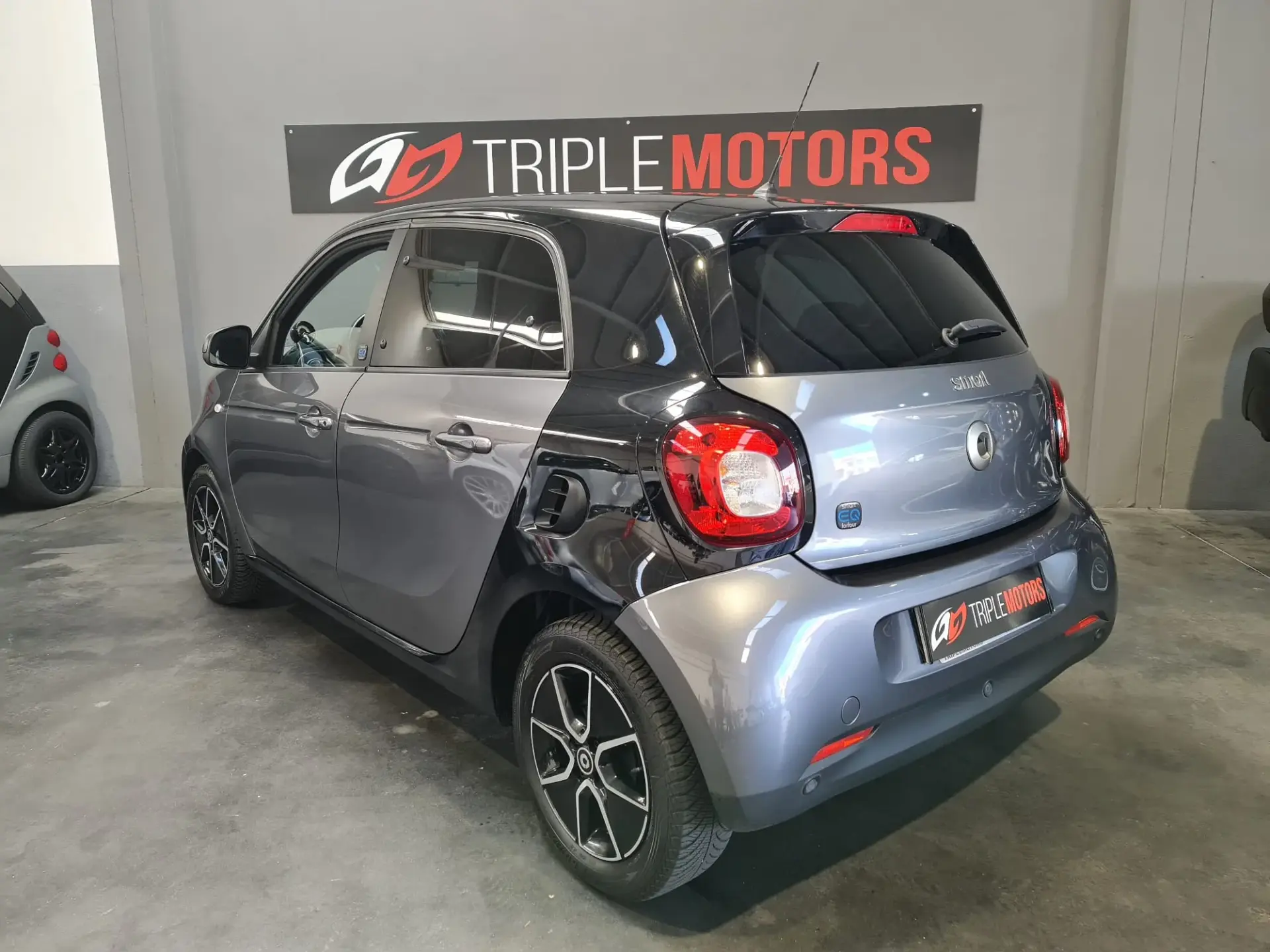 Smart ForFour EQ Passion 18