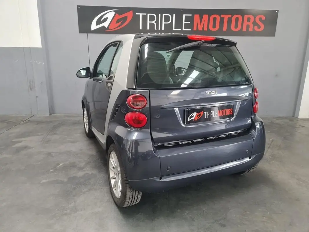Smart ForTwo Coupé 1.0 Passion 71 10