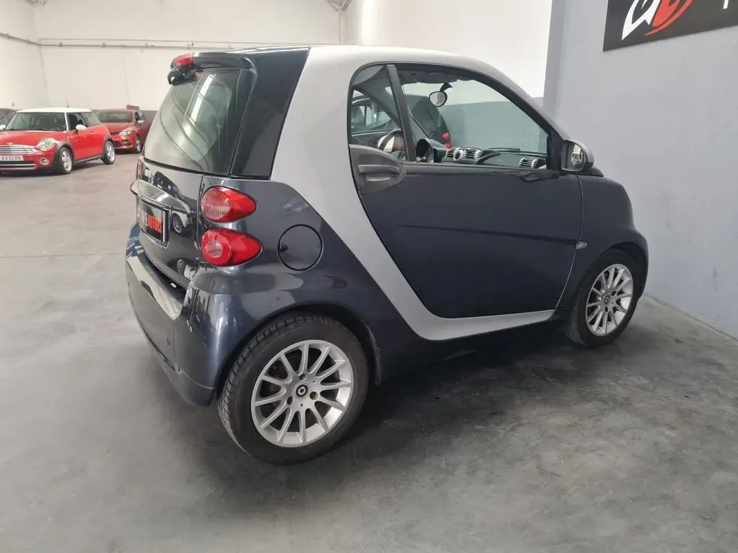 Smart ForTwo Coupé 1.0 Passion 71 12