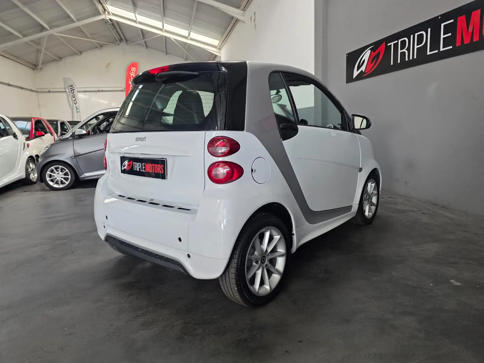 Smart ForTwo Coupé 1.0 mhd Passion 71 12