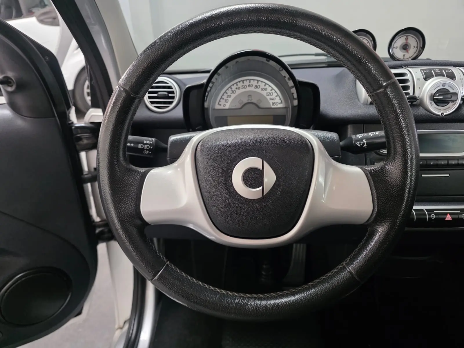 Smart ForTwo Coupé 1.0 mhd Passion 71 8