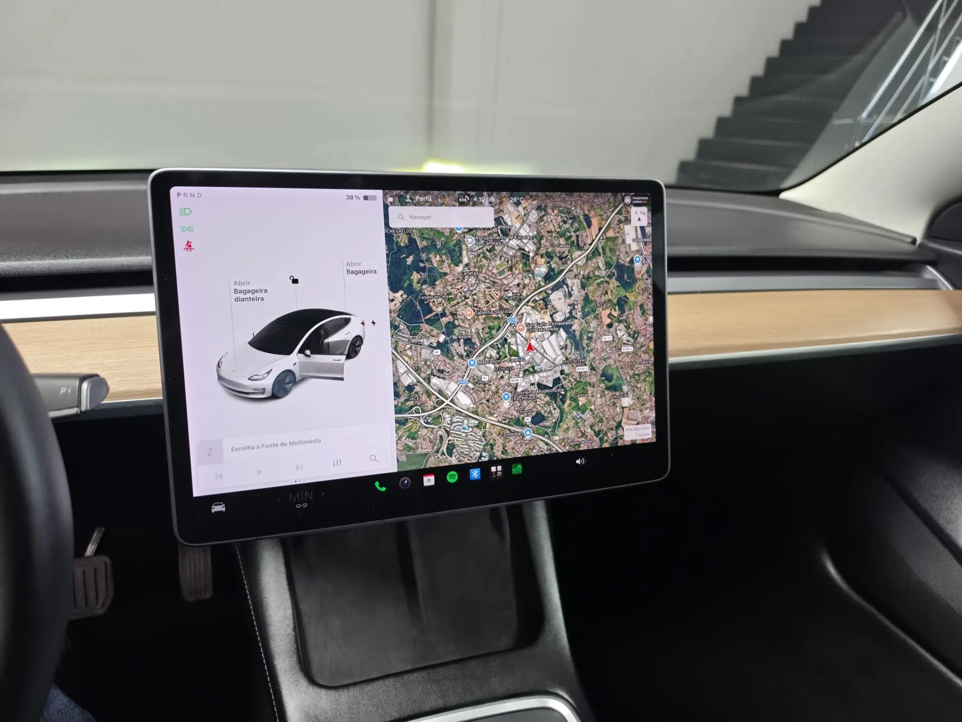 Tesla Model 3 Standard Range Plus RWD 22