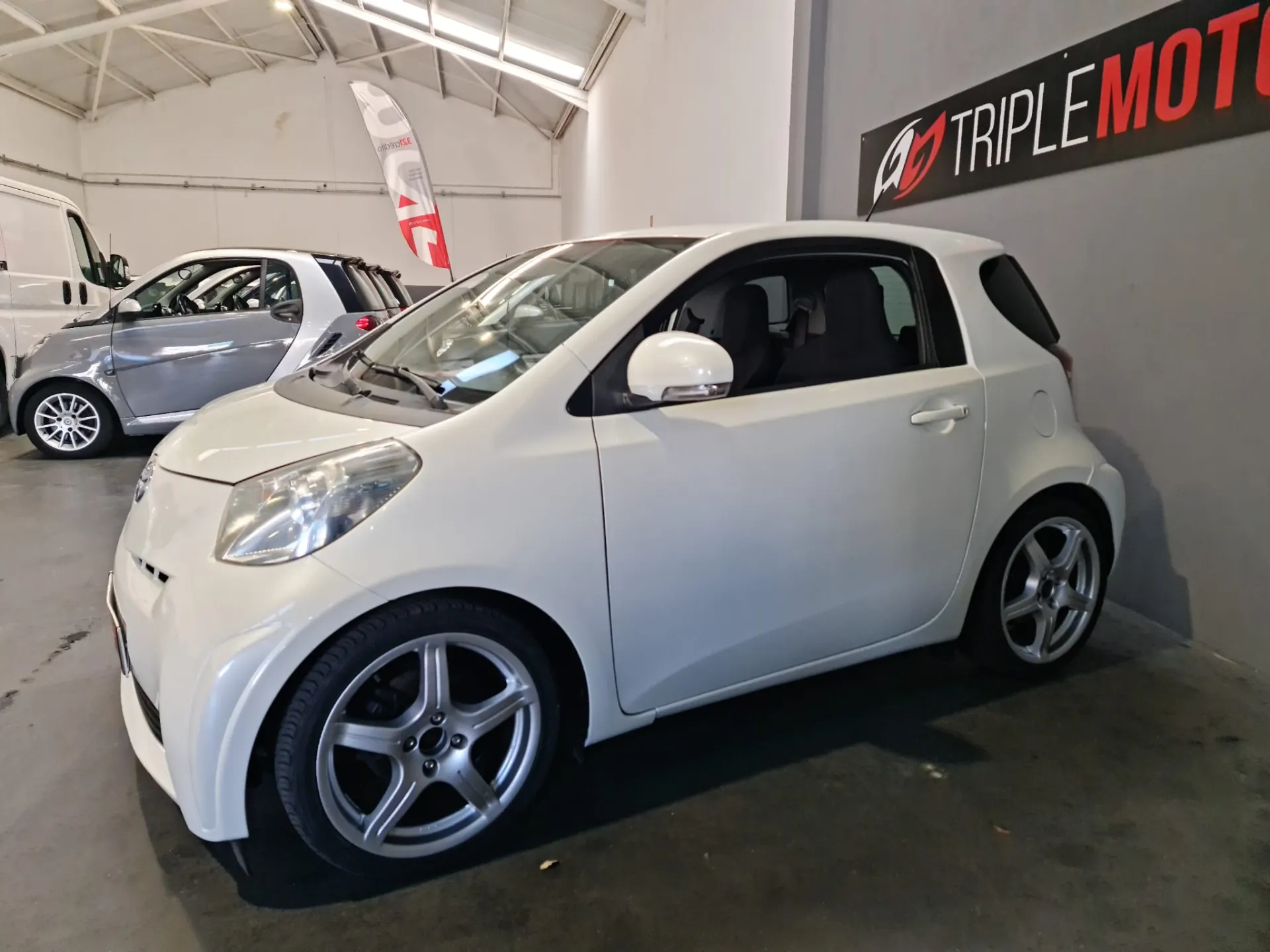 Toyota iQ 1.4 D-4D 22