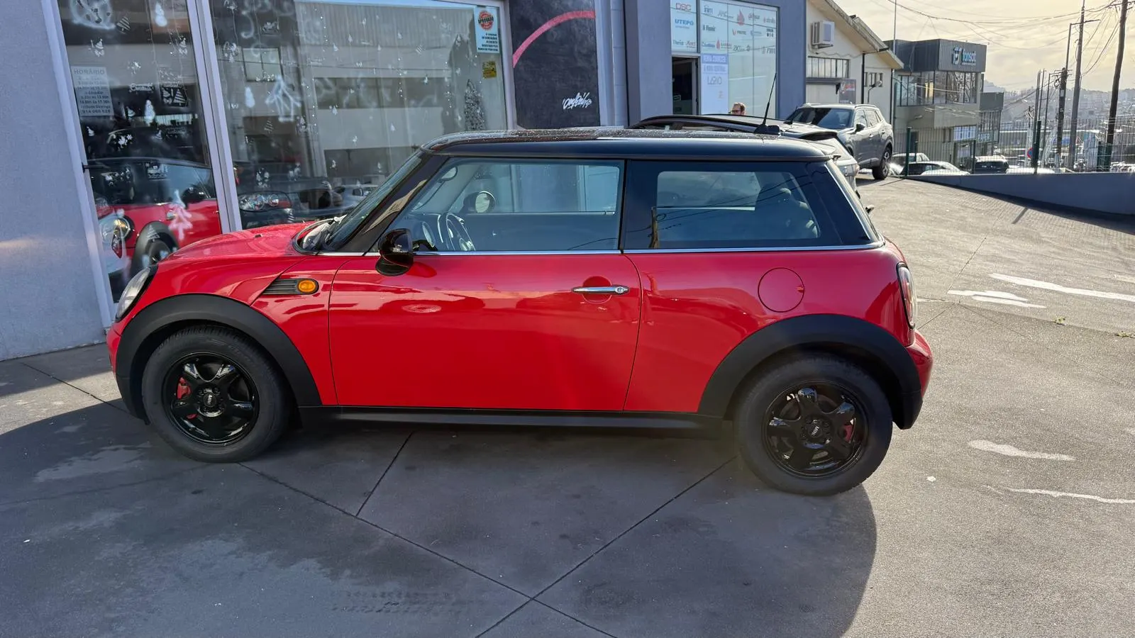 MINI 3 Portas Cooper D 8