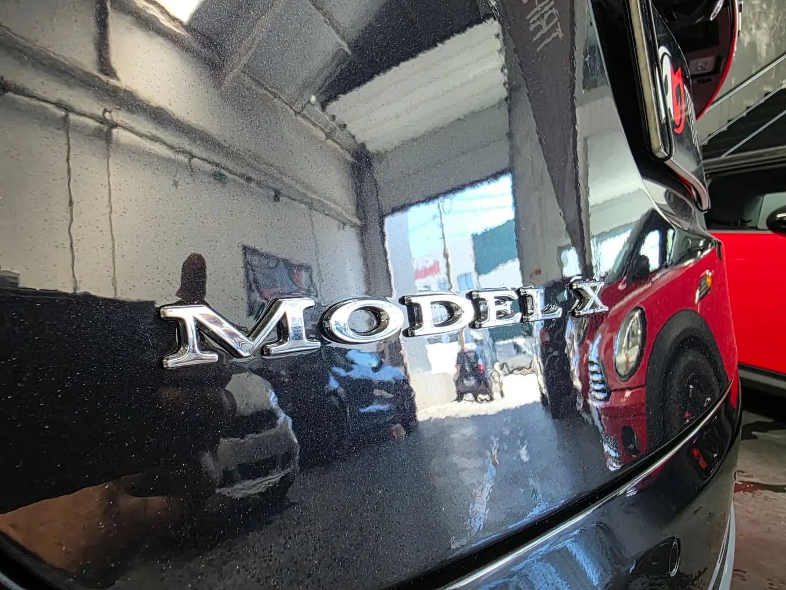 Tesla Model X P100D 11