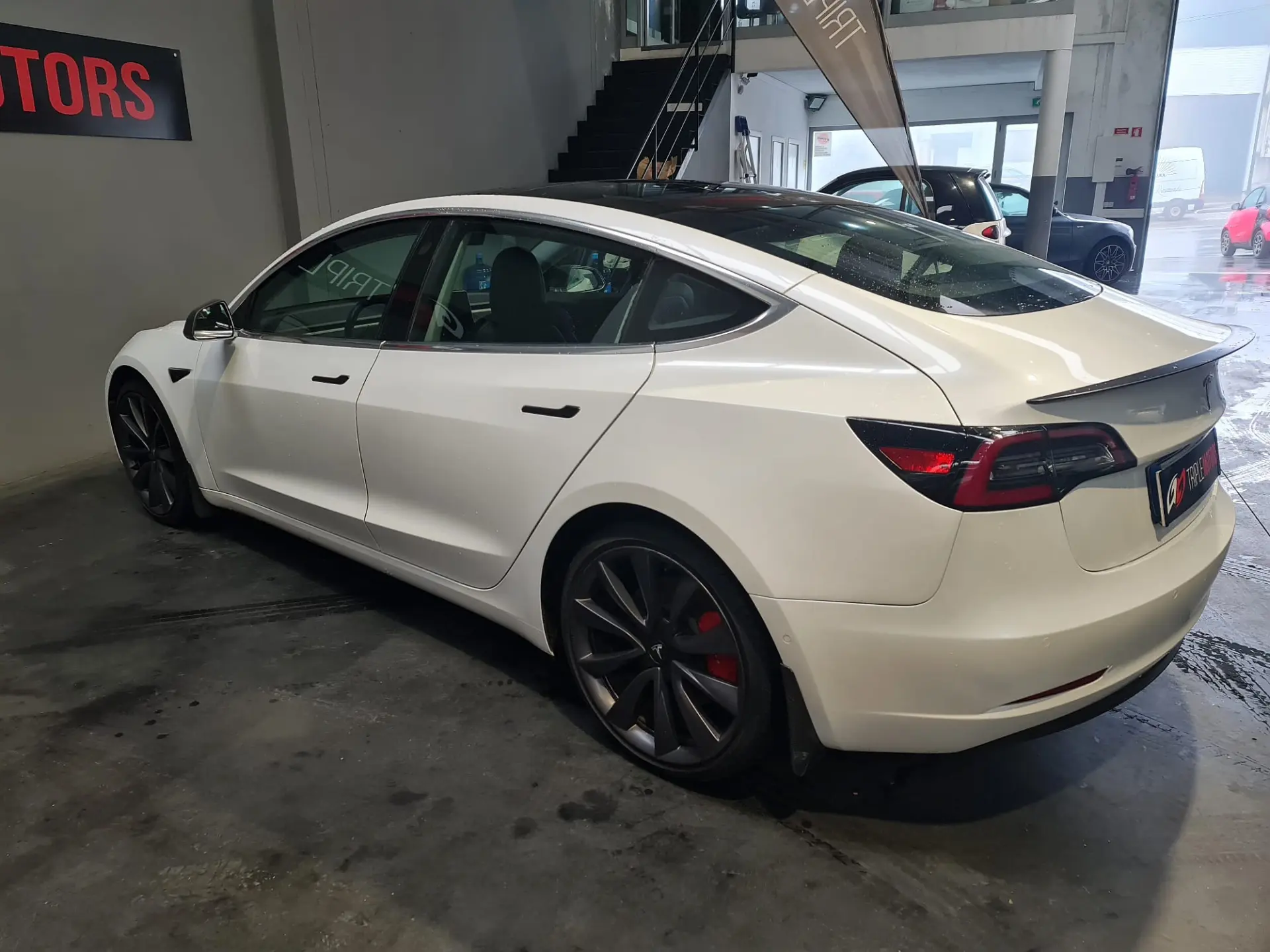 Tesla Model 3 Long Range AWD Dual Motor Performance 11